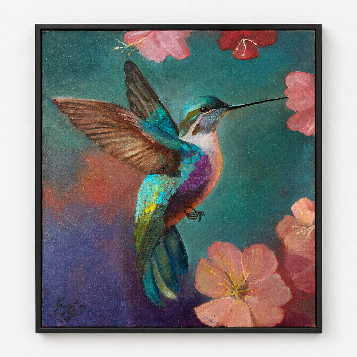 Cuadro al óleo de un colibrí de vivos colores entre flores rosas sobre fondo turquesa